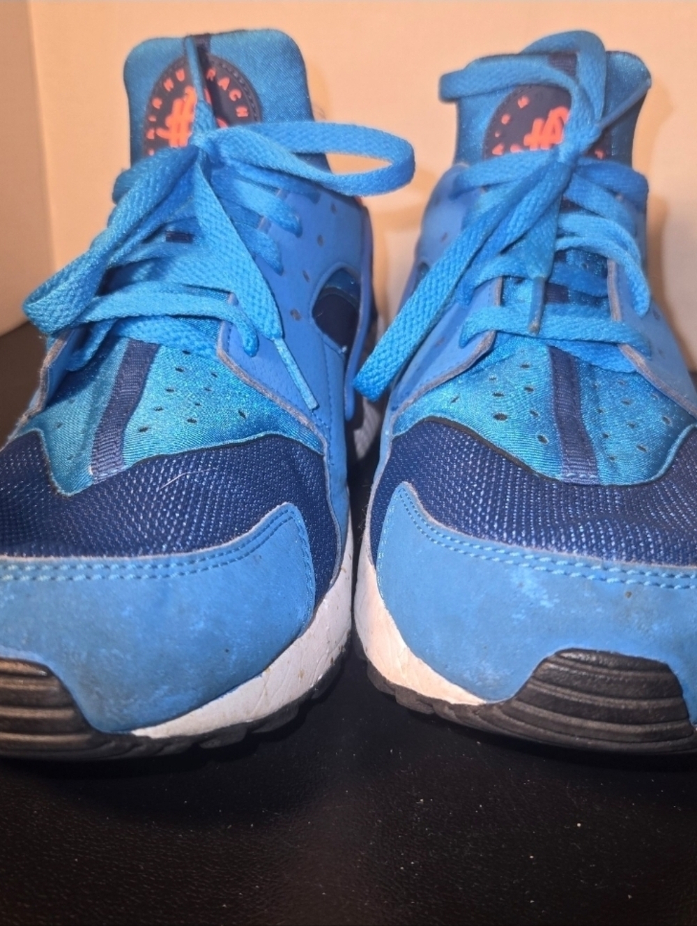 Nike Herache Sz. 10 Blue/Orange Mens Athletic Sneakers